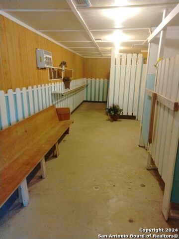 Image 14 of 17 For 901 Cedar Rise