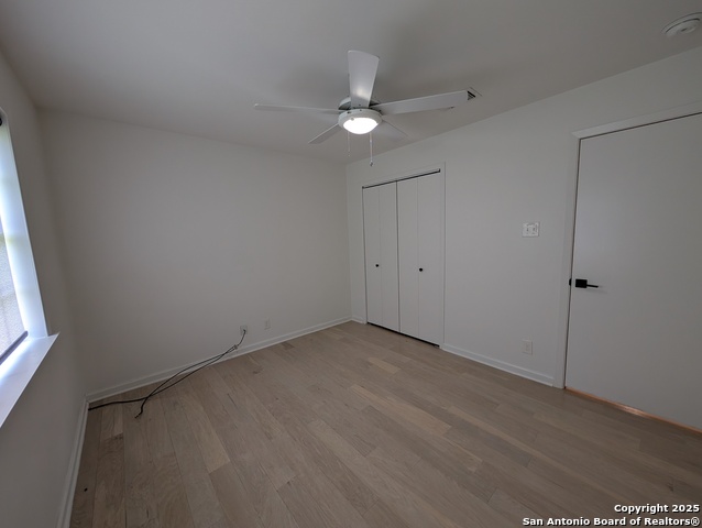 Image 31 of 47 For 405 Oakwood  
