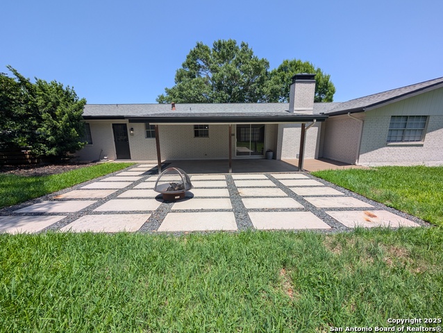 Image 44 of 47 For 405 Oakwood  