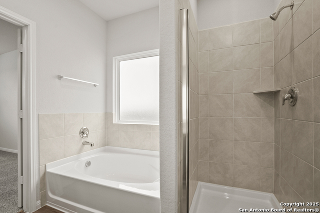 Listing photo id 8 for 4247 Ametrine Way