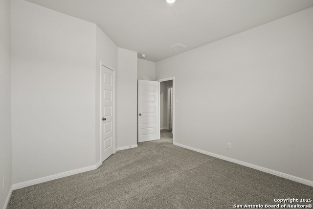 Listing photo id 12 for 4247 Ametrine Way