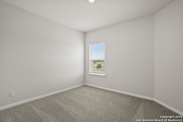 Listing photo id 13 for 4247 Ametrine Way