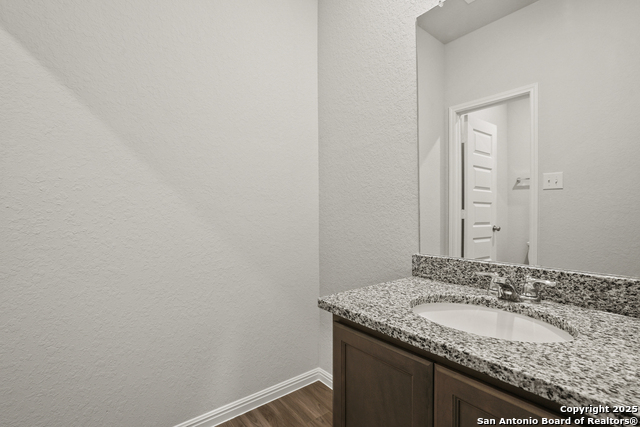 Listing photo id 14 for 4247 Ametrine Way
