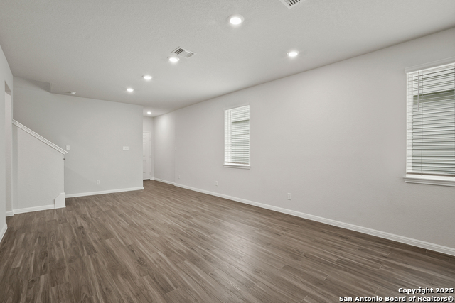 Listing photo id 1 for 4247 Ametrine Way