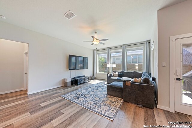 Image 13 of 43 For 1020 Highland Vista