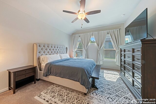 Image 16 of 43 For 1020 Highland Vista