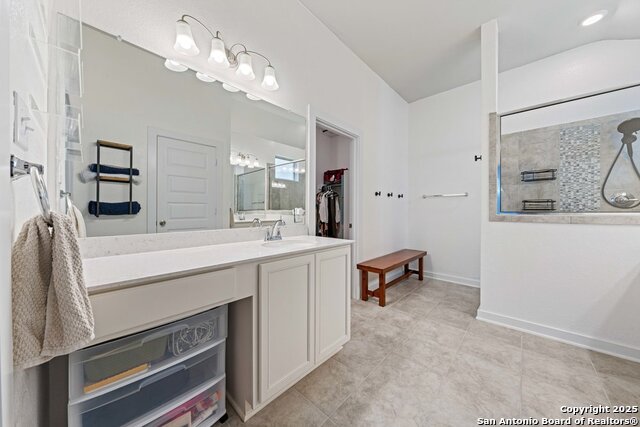 Image 18 of 43 For 1020 Highland Vista