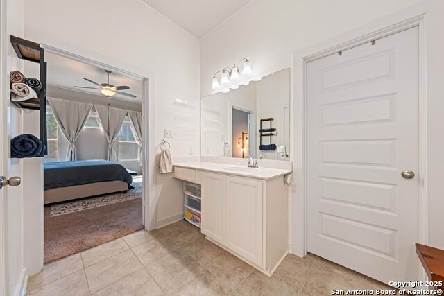 Image 21 of 43 For 1020 Highland Vista