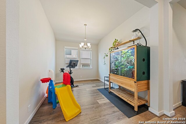 Image 31 of 43 For 1020 Highland Vista