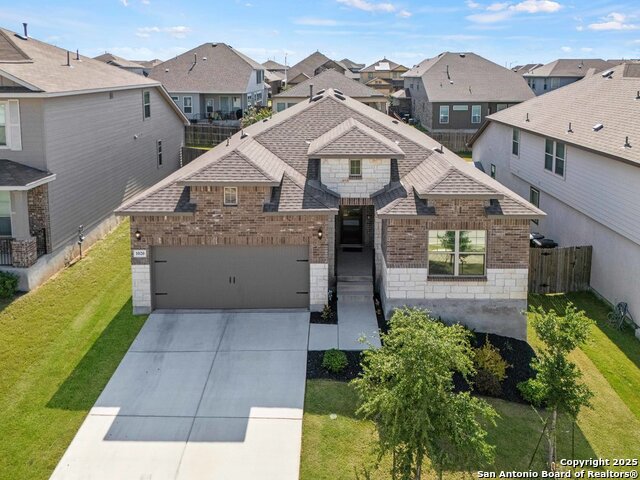 Image 38 of 43 For 1020 Highland Vista