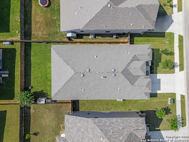 Image 43 of 43 For 1020 Highland Vista