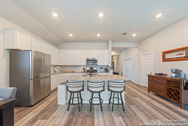 Image 9 of 43 For 1020 Highland Vista