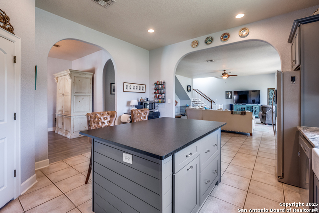 Image 9 of 26 For 378 Rosewood