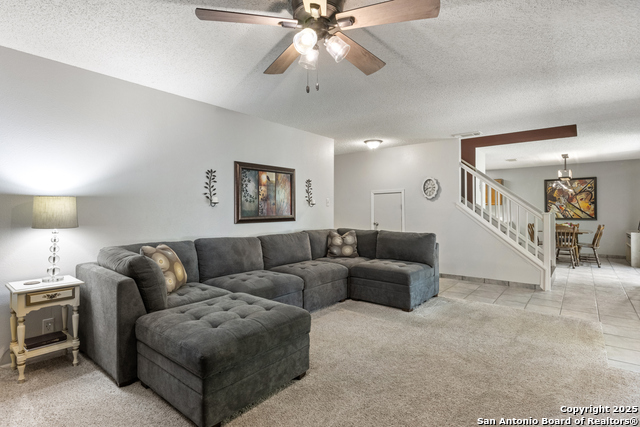 Image 11 of 31 For 7705 Wood Bluff