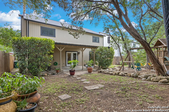 Image 23 of 31 For 7705 Wood Bluff