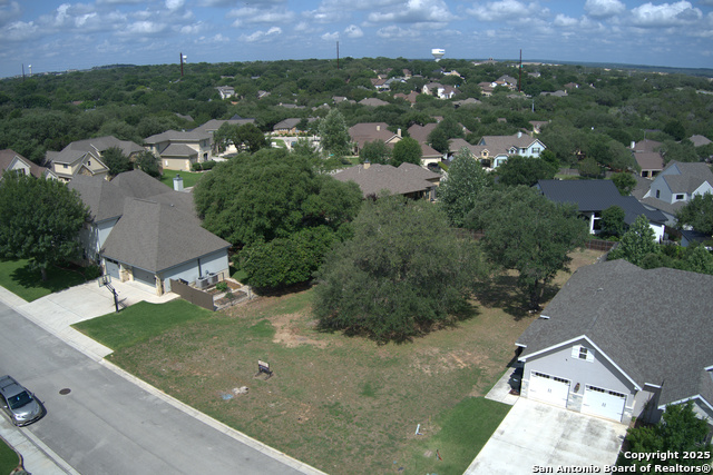 Image 5 of 12 For 645 Acorn Drive