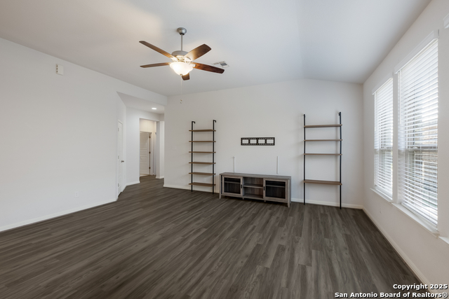 Image 9 of 31 For 13009 Maridell Park