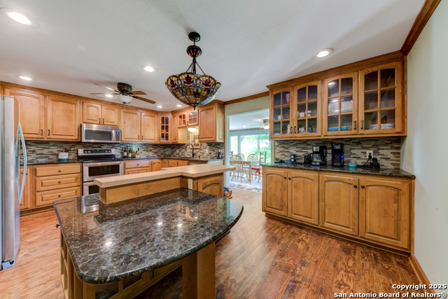 Image 13 of 26 For 287 County Rd 2722