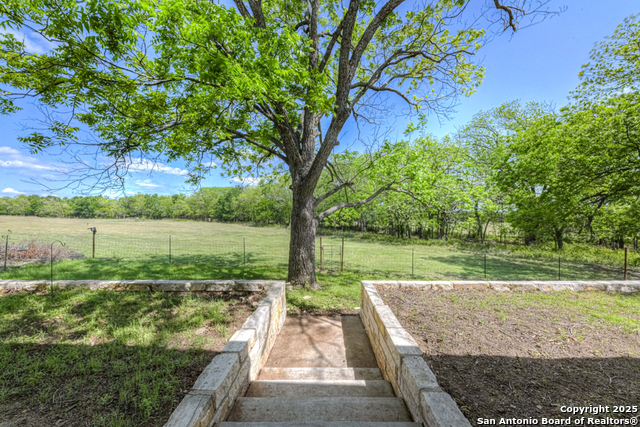 Image 21 of 26 For 287 County Rd 2722