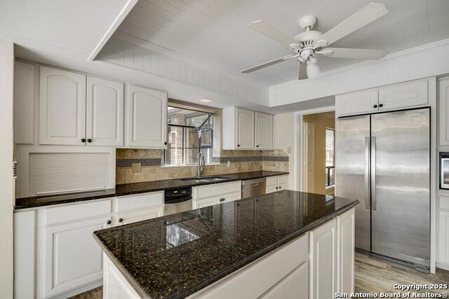 Listing photo id 12 for 13114 Hunters Circle N