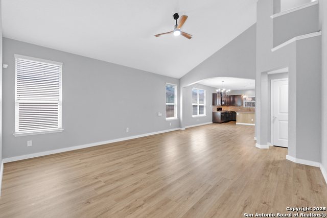 Image 6 of 28 For 13410 Canyon Mdws