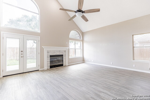 Image 18 of 41 For 14939 Gateview