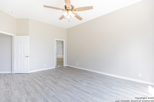 Image 23 of 41 For 14939 Gateview