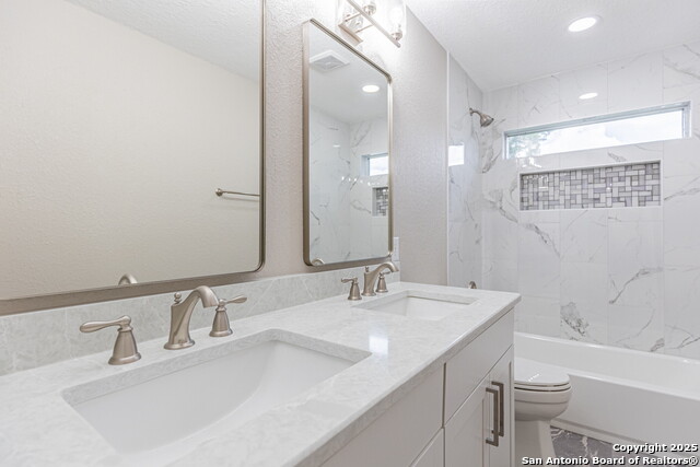 Image 32 of 41 For 14939 Gateview