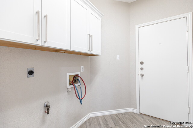 Image 37 of 41 For 14939 Gateview