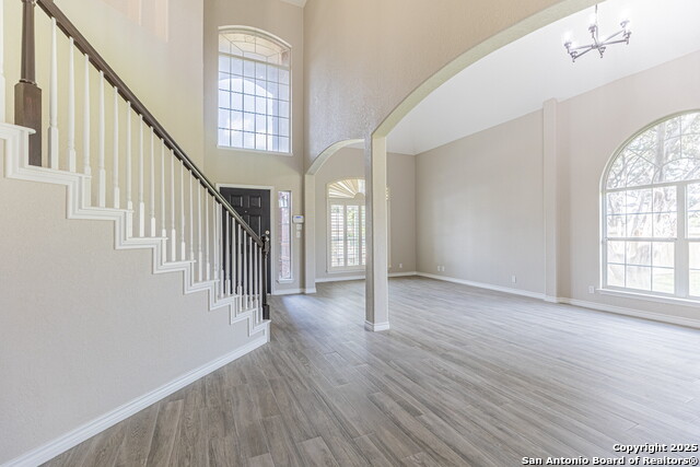 Image 9 of 41 For 14939 Gateview