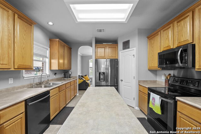Image 39 of 50 For 22841 San Saba Bluff