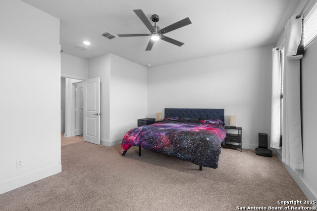 Image 15 of 21 For 8851 Oakland Rd  42