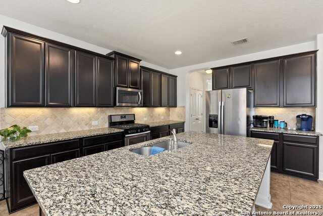 Image 12 of 57 For 8515 Desert Cove