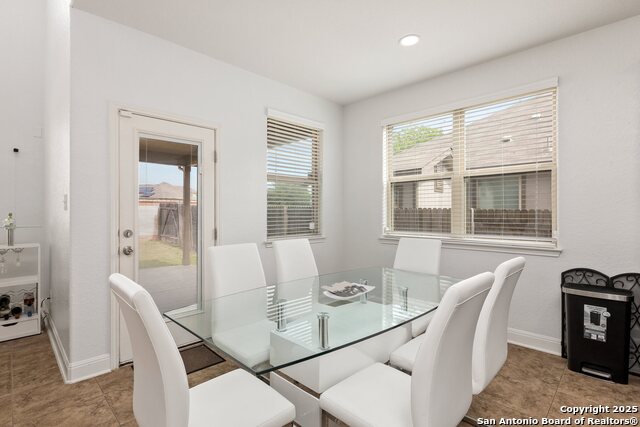 Image 13 of 57 For 8515 Desert Cove