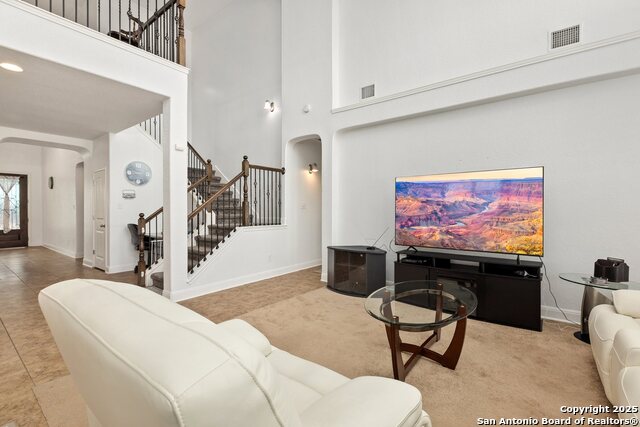 Image 18 of 57 For 8515 Desert Cove