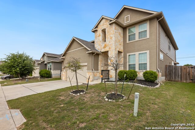Image 2 of 57 For 8515 Desert Cove