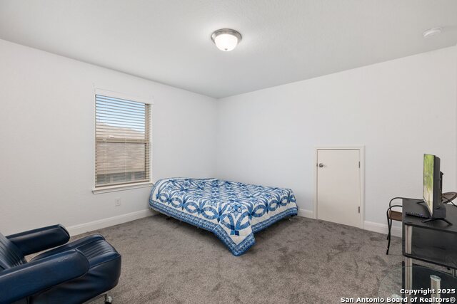 Image 24 of 57 For 8515 Desert Cove