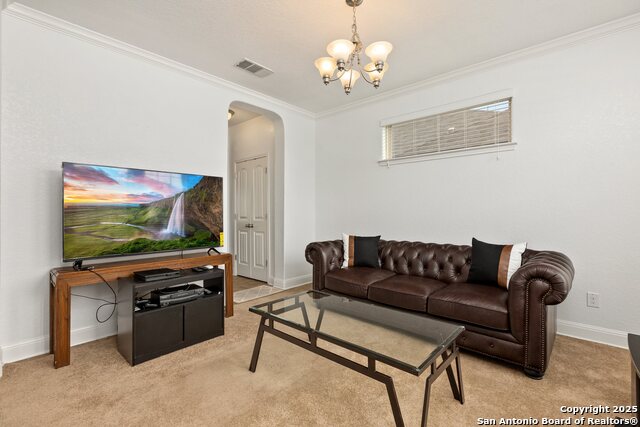 Image 5 of 57 For 8515 Desert Cove