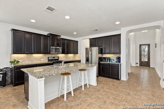 Image 8 of 57 For 8515 Desert Cove