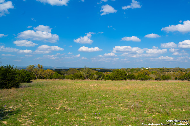 Image 2 of 17 For 518 Cordillera Trce