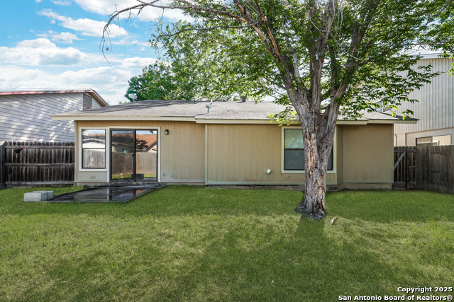Image 23 of 23 For 6806 Country Lawn