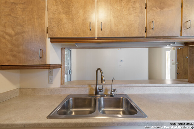 Image 12 of 25 For 5111 Oldstead