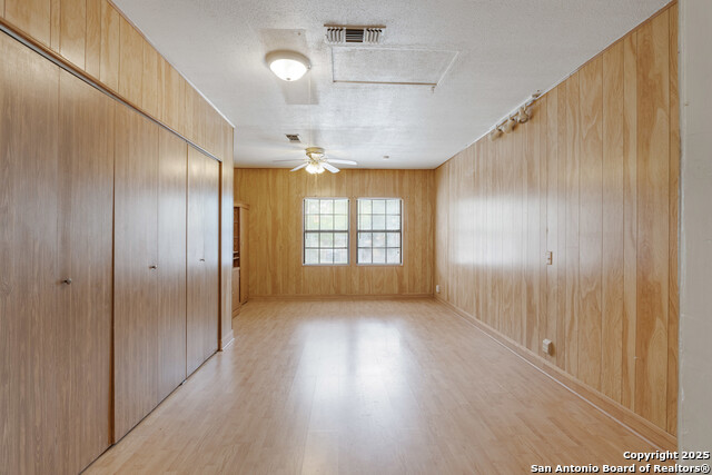 Image 13 of 25 For 5111 Oldstead