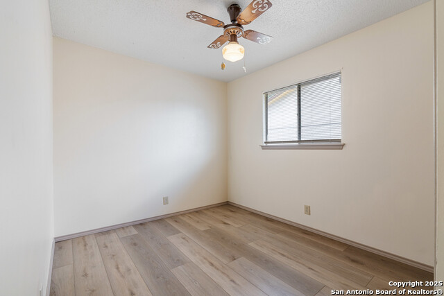 Image 16 of 25 For 5111 Oldstead