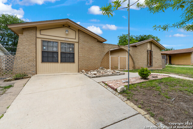 Image 4 of 25 For 5111 Oldstead