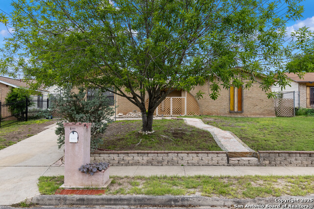 Image 5 of 25 For 5111 Oldstead