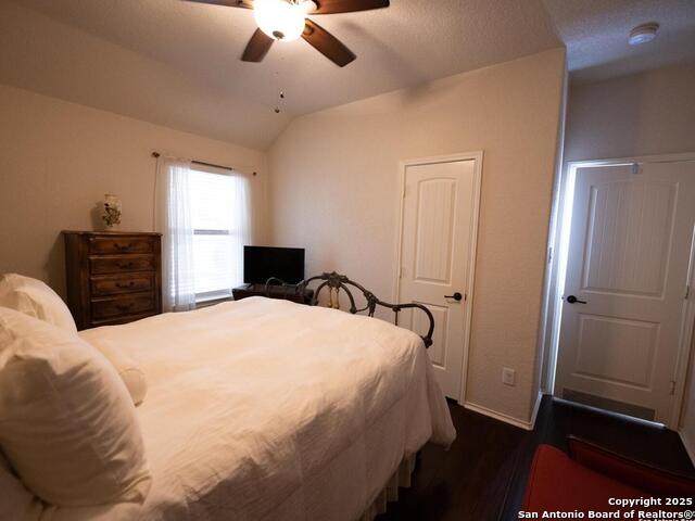 Image 11 of 26 For 345 Buckboard