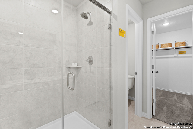 Listing photo id 11 for 7826 Canyon Cove