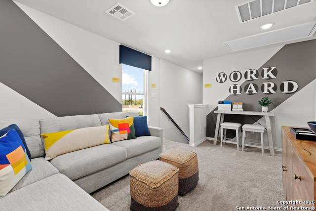 Listing photo id 14 for 7826 Canyon Cove