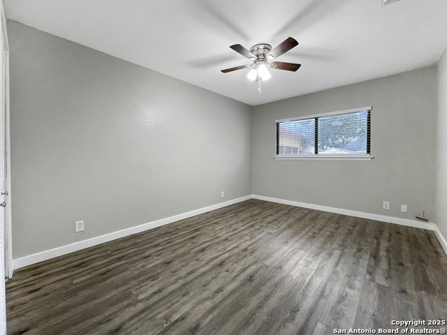 Listing photo id 23 for 3310 Rosetti